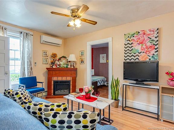 5th image of 130 Visart St