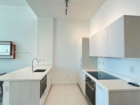 2nd image of 501 NE 31st St Unit 404