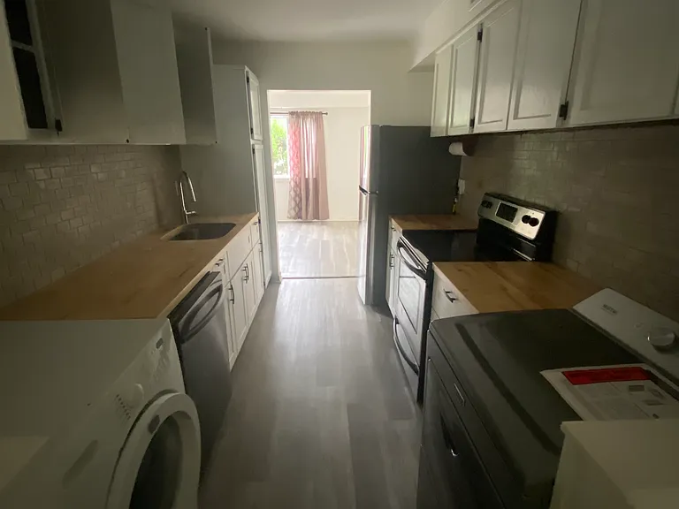 230 Hill Rise — Photo 7