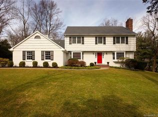 111 Palmers Hill Rd, Stamford, CT 06902