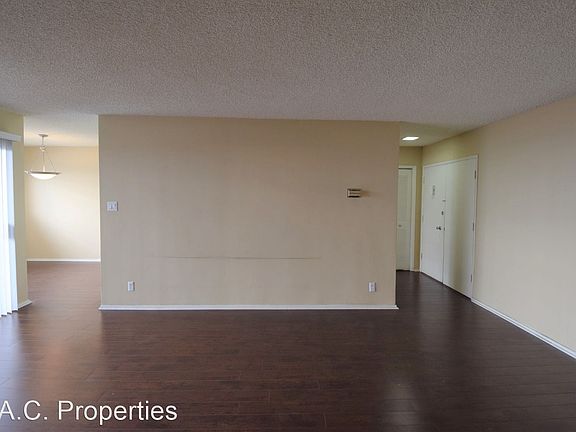 4th image of 4225 Mary Ellen Ave APT 204