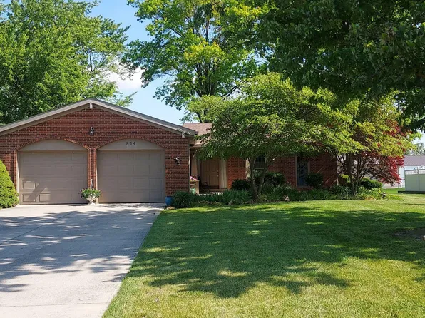 814 Aster Dr, Wapakoneta, OH 45895