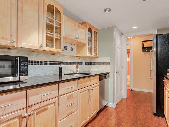 5th image of 1250 Taylor Ave N APT 102