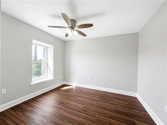 4472 Joycelyn Dr — Photo 27