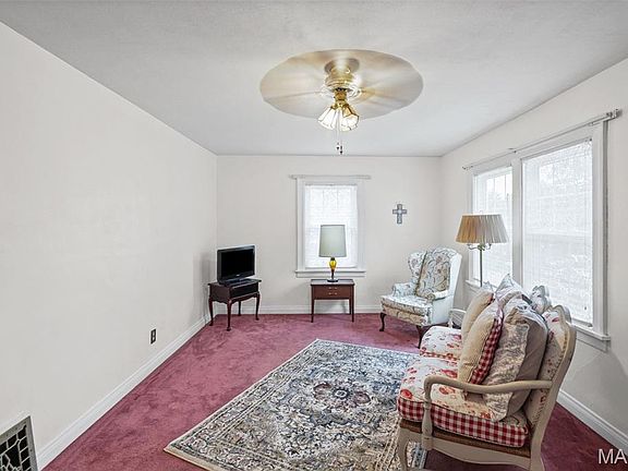 5th image of 3526 California Ave