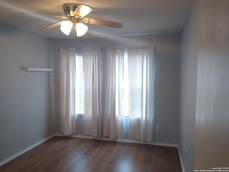 5902 Trent Rnch — Photo 14