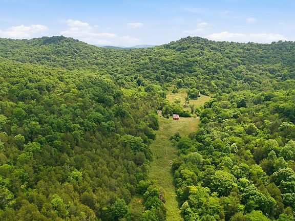 5th image of 1780 Chumley Hollow Rd