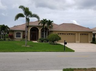 28407 Del Lago Way, Bonita Springs, FL 34135