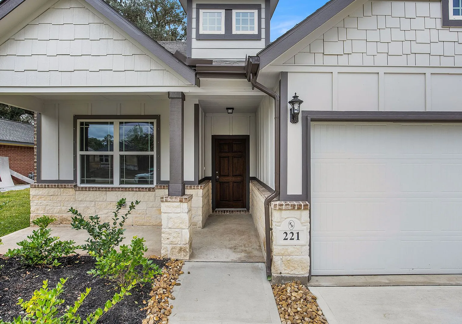 Spacious Columbia Lakes Rental Home with a Golf Course & tons of Amenities — Photo 3