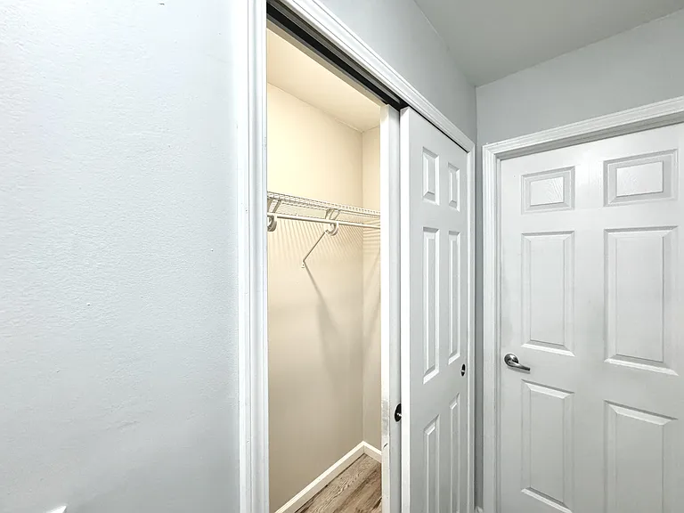 704 E Chestnut Ave — Photo 29