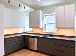 94 Hillside St #1R, Roxbury Crossing, MA 02120