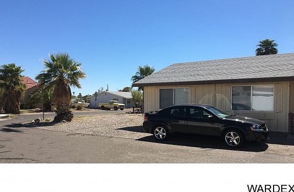 2nd image of 1355 Paradise Ln