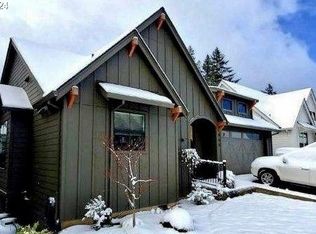 955 SE Little Ln, Estacada, OR 97023