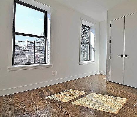 4th image of 249 Midwood St APT 7