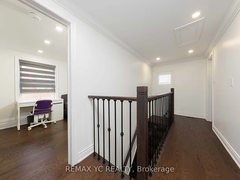 77 Talbot Rd — Photo 22