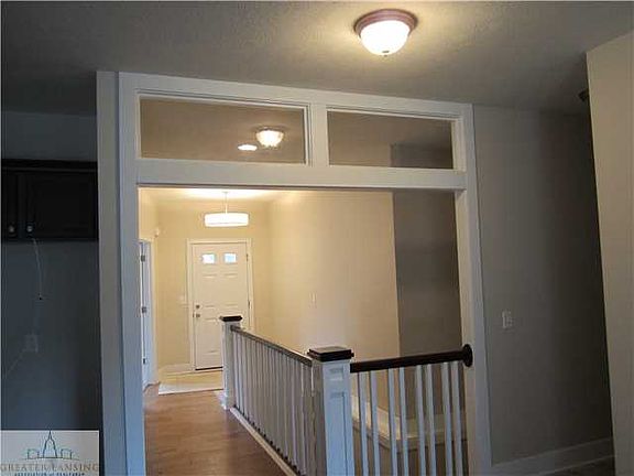 2nd image of 13619 Canyonwood Close