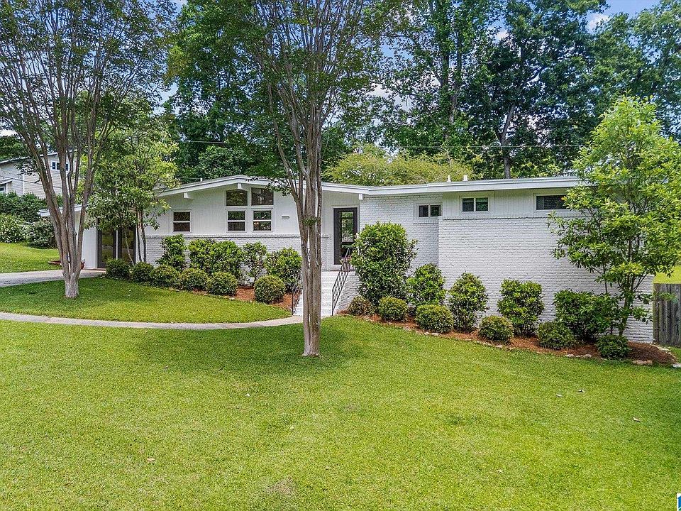 1st image of 2213 Brookdale Ln
