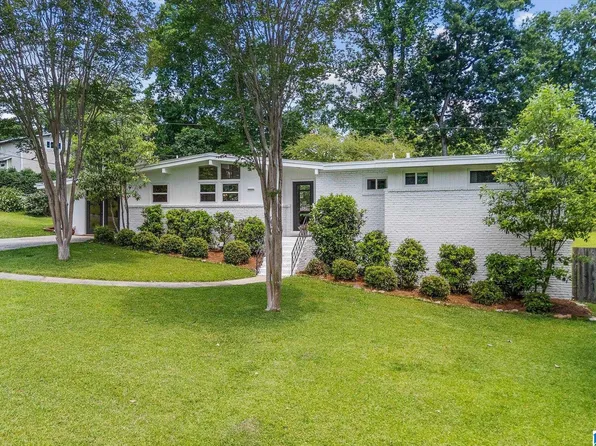 2213 Brookdale Ln, Vestavia Hills, AL 35216