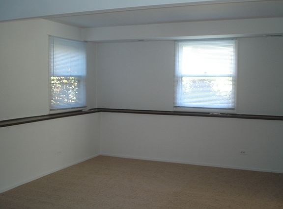 4th image of 2772 Weeping Willow Dr APT A