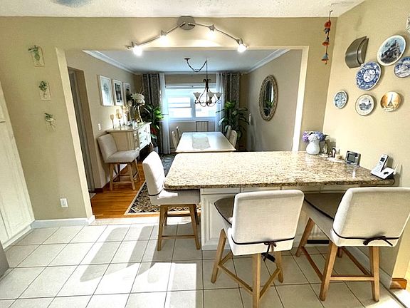 Kitchen/Dinning Room