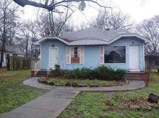 229 Lawrence St, Kilgore, TX 75662
