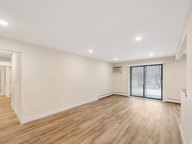 621 Santa Vera Dr — Photo 31