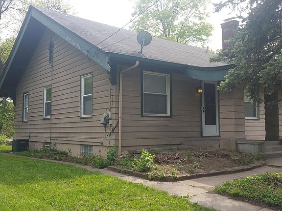 2nd image of 1131 Franklin Ave