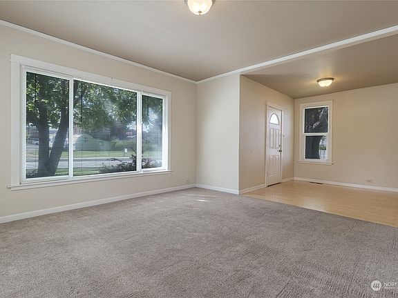5th image of 225 Coppei Avenue