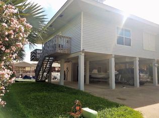 24 W Scallop, Port Isabel, TX 78578