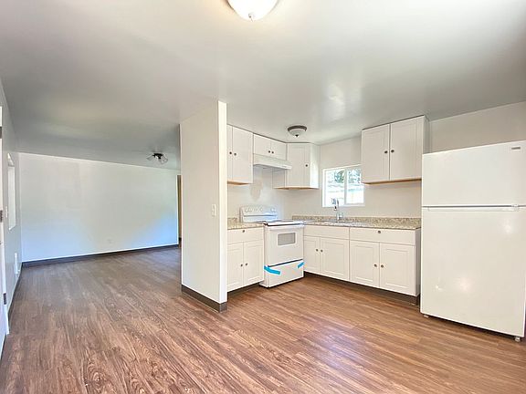 4th image of 93685 McKenna Ln