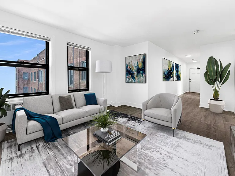 Granville Apartments — Photo 10