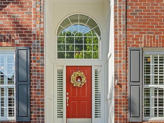 4th image of 9311 Brentfield Rd