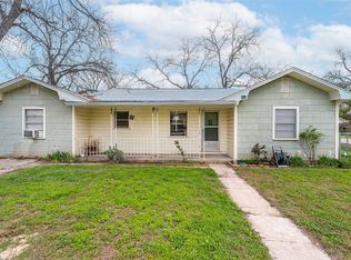 433 S Rusk St, De Leon, TX 76444