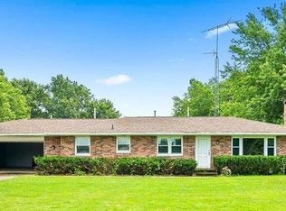 1638 Knox Highway 15, Dahinda, IL 61428