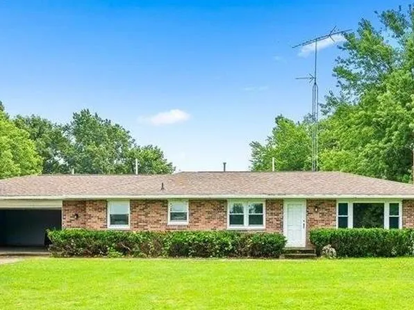 1638 Knox Highway 15, Dahinda, IL 61428