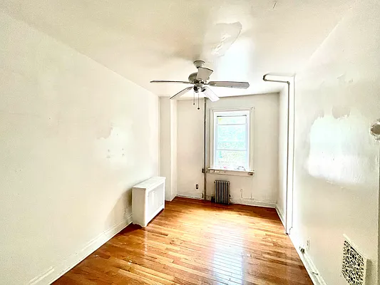 Rented by Pear NYC LLC | media 40