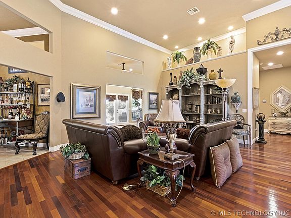 5th image of 321 Kirsey Rd