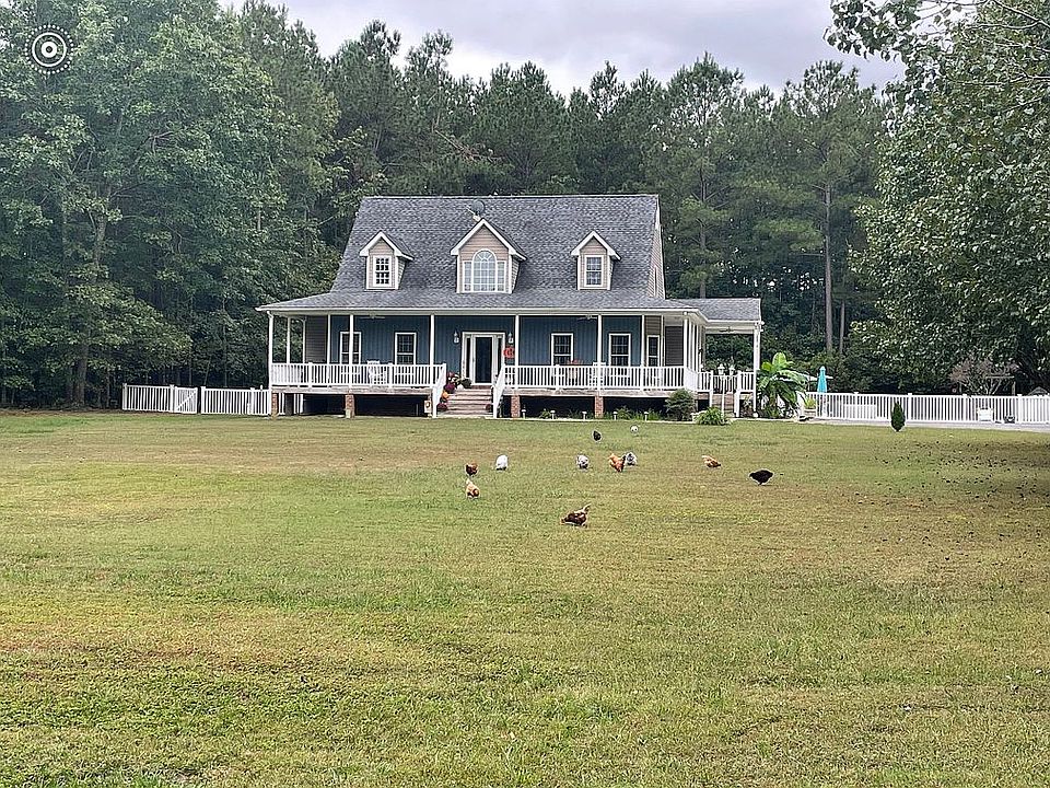 1st image of 12461 Foxwood Dr
