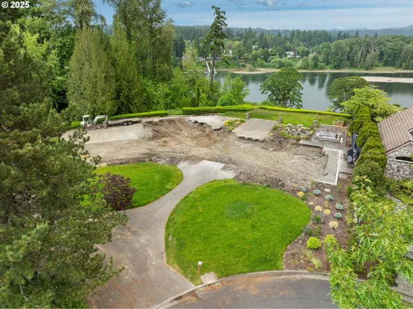 2125 Windham Oaks Ct, West Linn, OR 97068