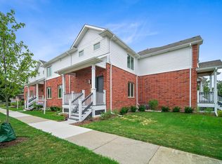 209 S York Rd, Bensenville, IL 60106