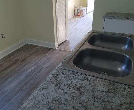 2nd image of 708 Cameron St