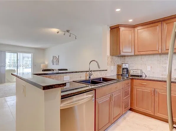 2212 NE 1st Way APT 101, Boynton Beach, FL 33435