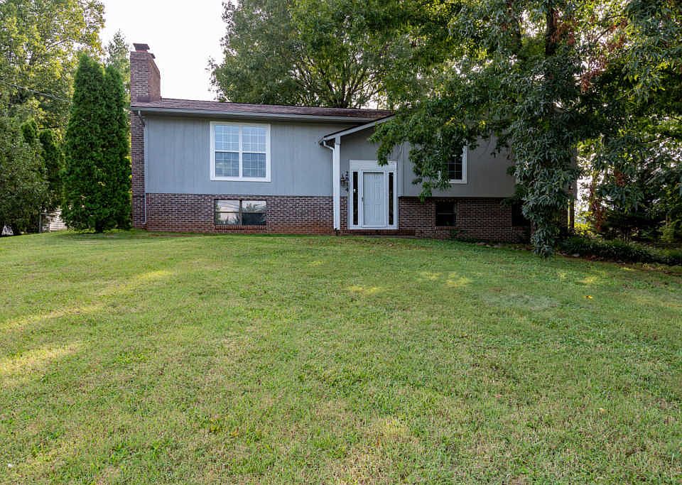1st image of 2814 Big Bend Dr