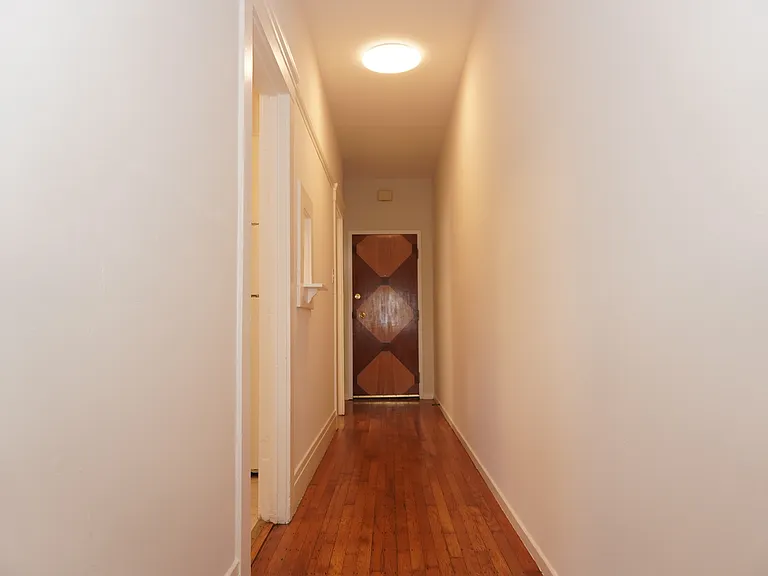 1661 Leavenworth St #2 — Photo 16