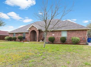 1033 Rolling Meadow Dr, Lavon, TX 75166