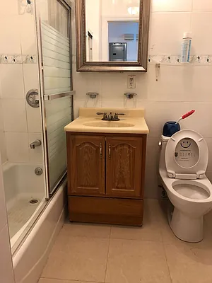 Rented by Owner | media 12