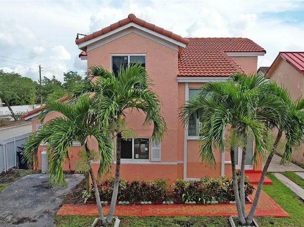12693 NW 8th Ter, Miami, FL 33182
