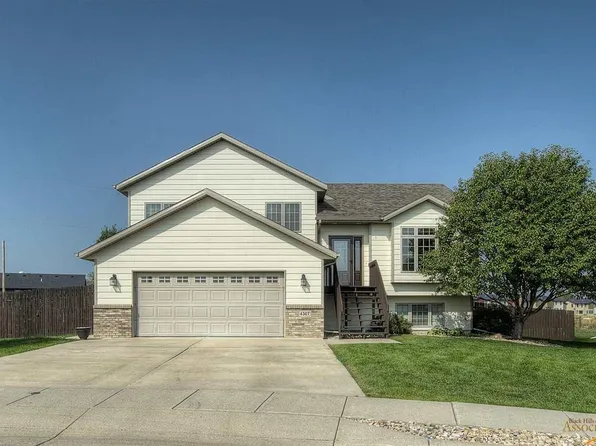 4307 Henry Ct, Rapid City, SD 57701