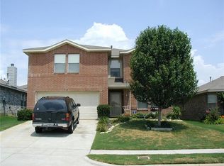 1024 Silver Spur Ln, Fort Worth, TX 76179