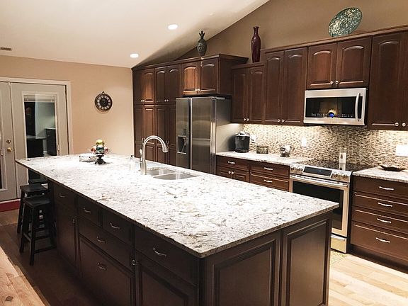 3rd image of 4900 Osprey Ct